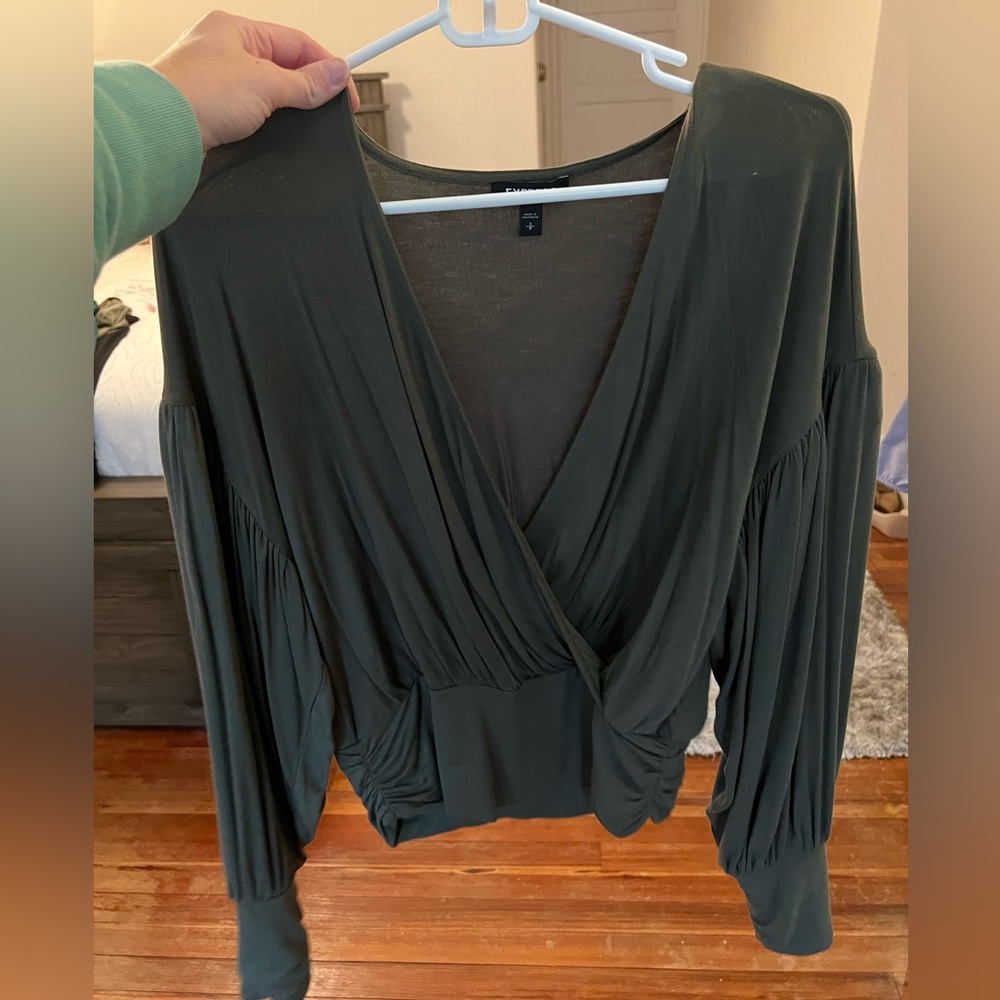 Navy green long sleeve top
